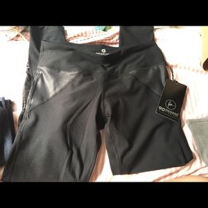 90 Degree by Reflex Exercise leggings